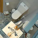 Hostly Casa De Especias * Севилья