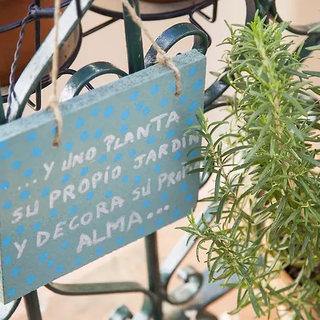 Hostly Casa De Especias Sewilla