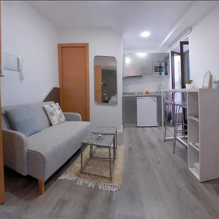 Hostly Casa De Especias * 세비야